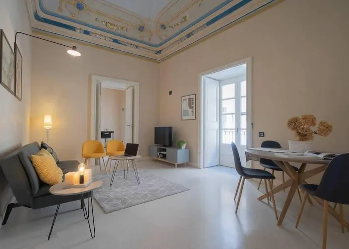 Nobiliare Design A 2 Passi Dal Mare דירה