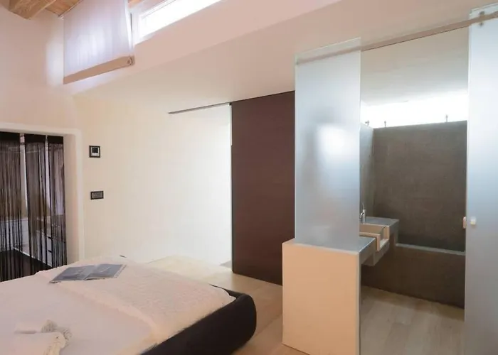 Nobiliare Design A 2 Passi Dal Mare צ'פאלו